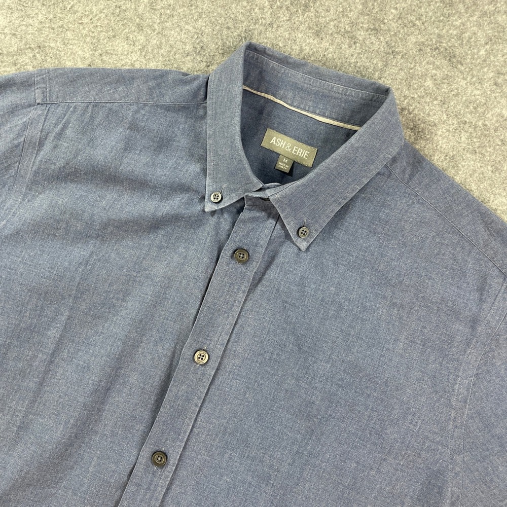 Ash and Erie Mens Button Down Shirt M Blue Short Sleeve Preppy Standard Oxford
